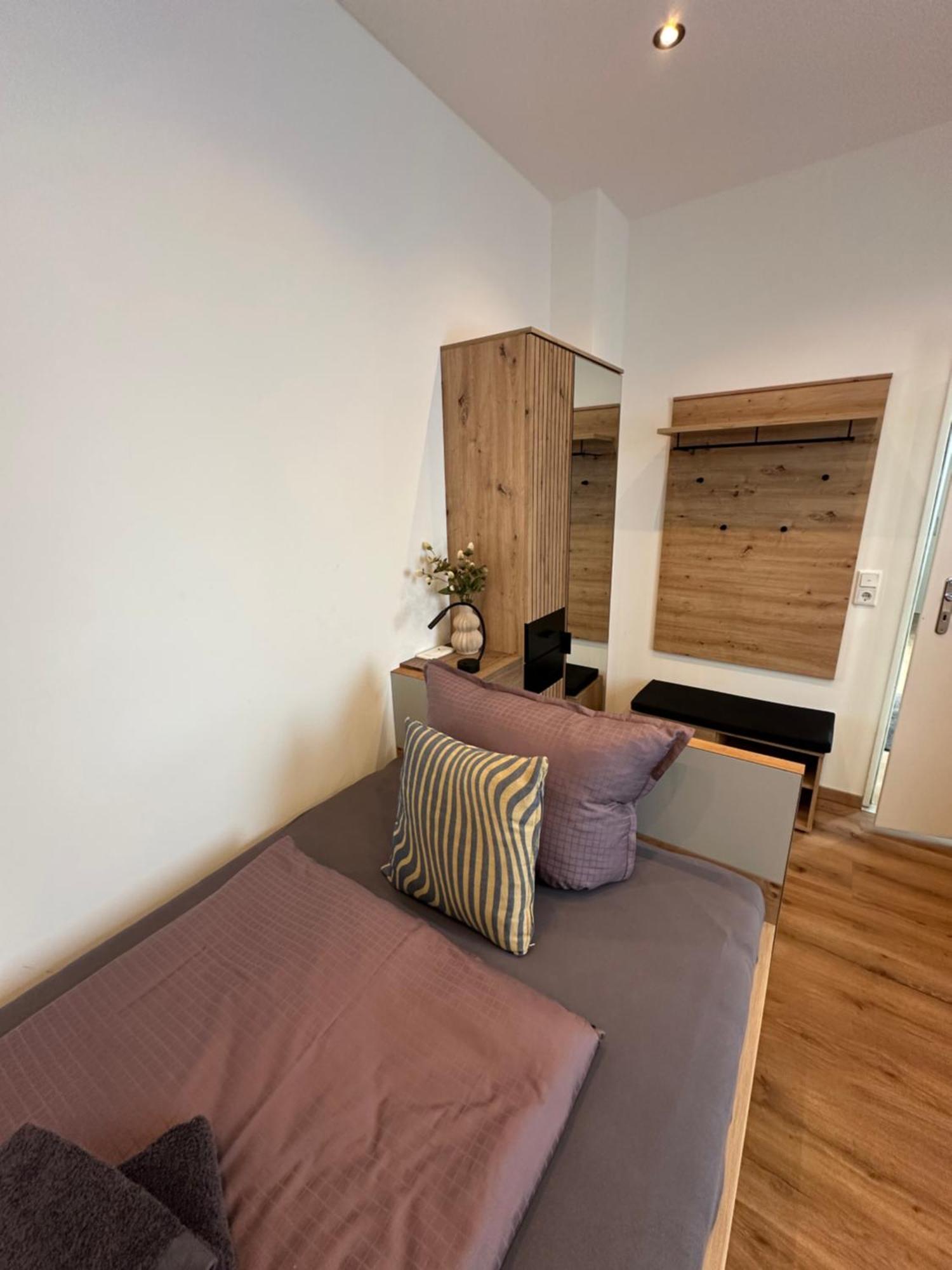 Artemis Zimmervermietung 5 Ein Bettzimmer Sundern Exterior foto